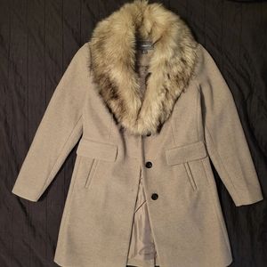 Gorgeous long faux fur trim jacket